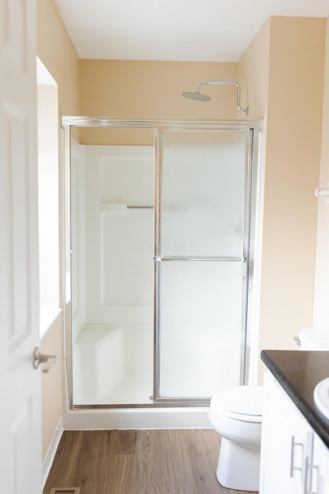 Building Photo - 5008 Stratford Pine Ln