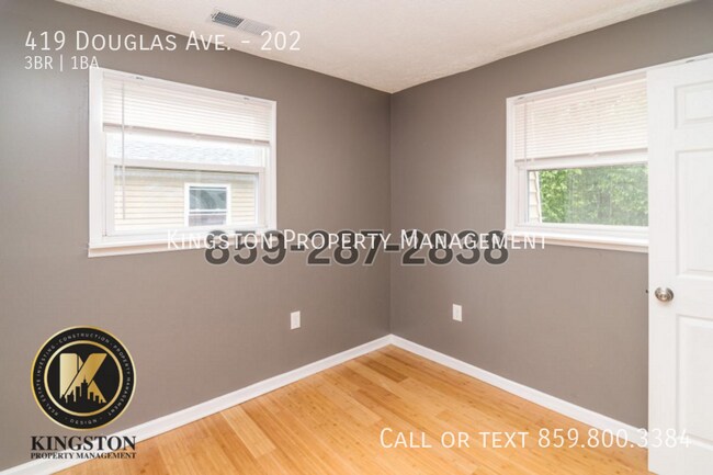 Building Photo - 419 Douglas Ave