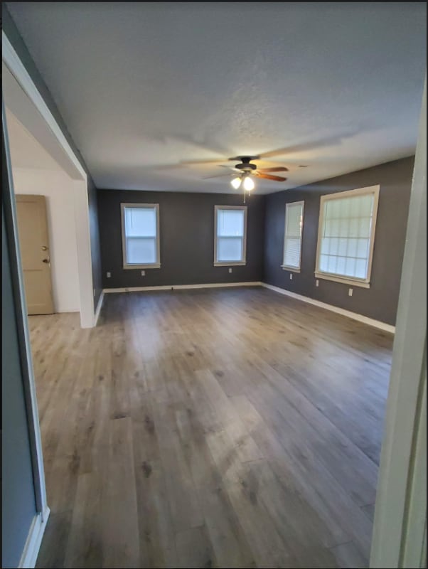 Building Photo - 809 Hester St