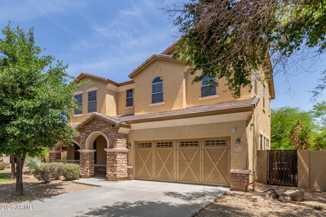 Building Photo - 15204 W Westview Dr