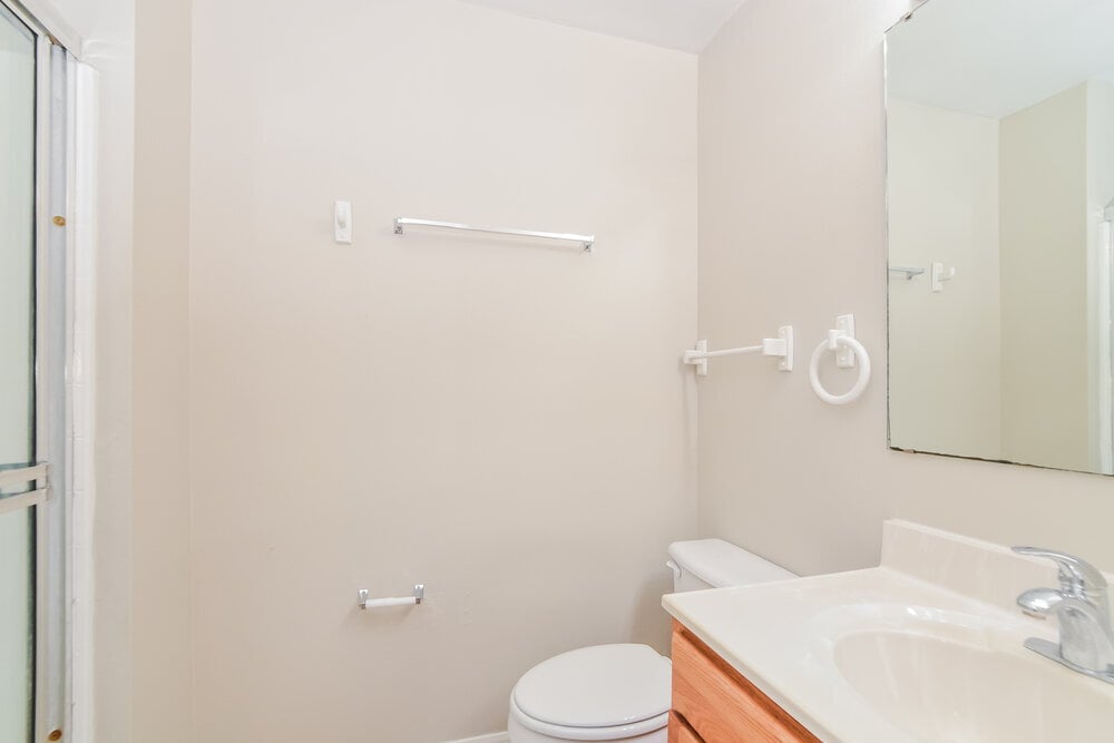 Building Photo - 3830 Sleepy Hill Oaks Loop