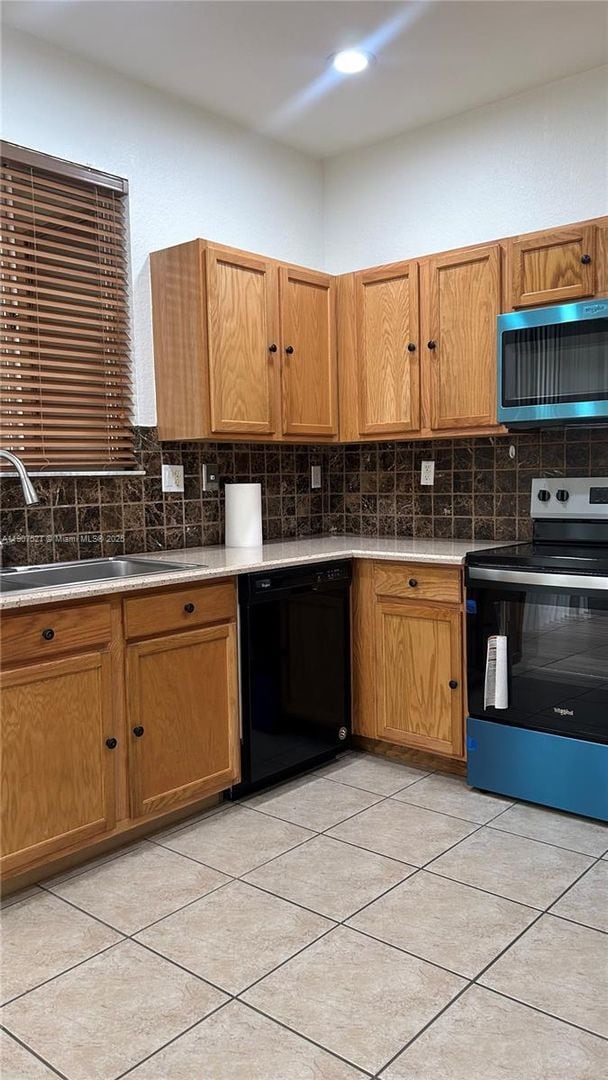 Primary Photo - 21207 NW 14th Pl