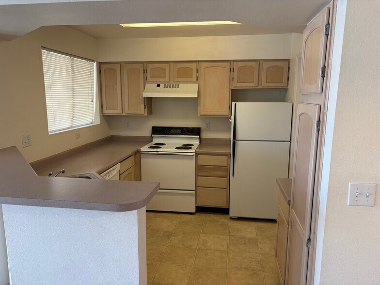 Building Photo - 780 Copper Ln