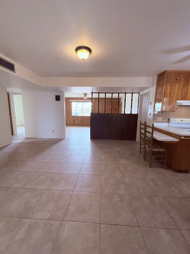 Building Photo - 4834 N Los Altos Pl