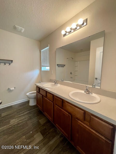 Building Photo - 2399 Sotterley Ln