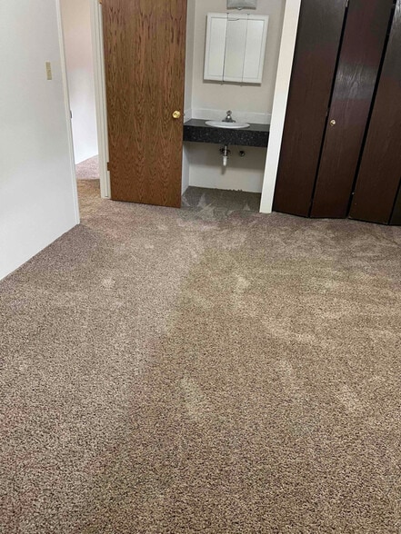 Building Photo - 1721 9th Ave S