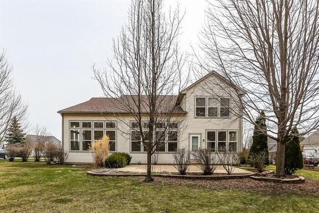 Building Photo - 530 Saratoga Circle
