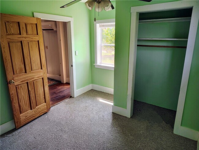 Building Photo - 14894 Trammel Mountain Rd