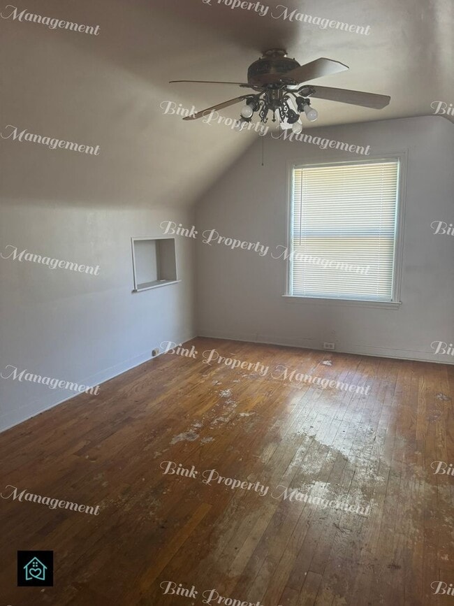 Building Photo - 2313 Copeman Blvd