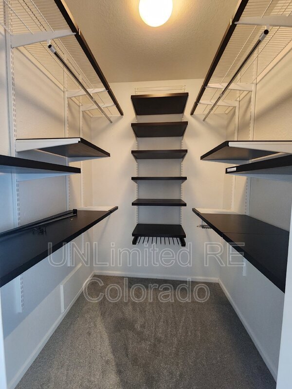 Building Photo - 15700 E Jamison Dr