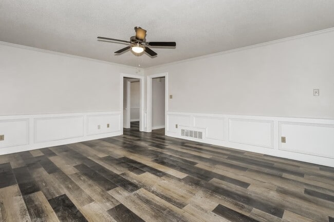 Building Photo - 675 S Collierville Arlington Rd