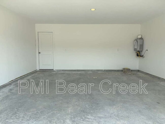 Building Photo - 10268 Prairie Dunes Ln