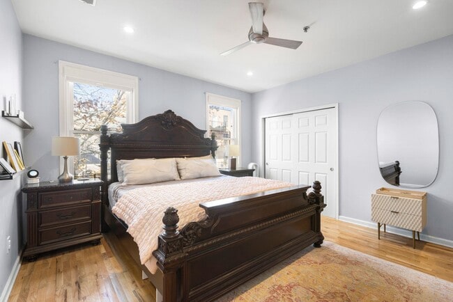 Building Photo - 510 Monroe St