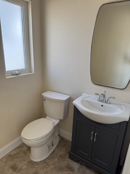 Building Photo - 2608 Hibiscus St