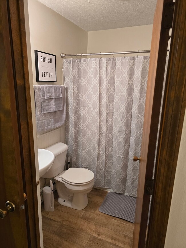 Building Photo - Elm Multiplex