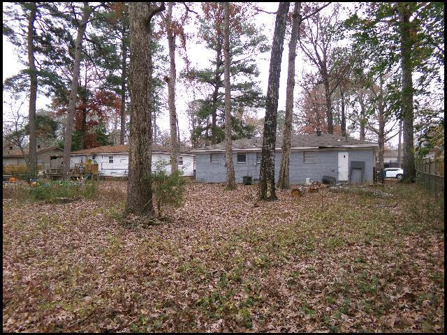 Building Photo - 7018 Fairfield Dr