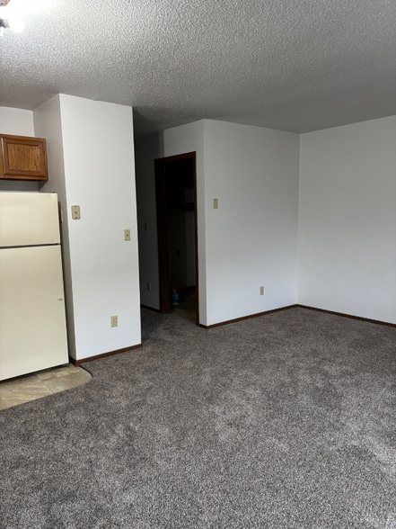 Building Photo - 640 E Hudson St