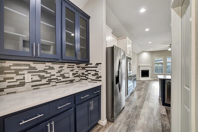 Building Photo - 4119 Prairie Landing Ln