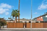 Building Photo - 1905 Santa Paula Dr