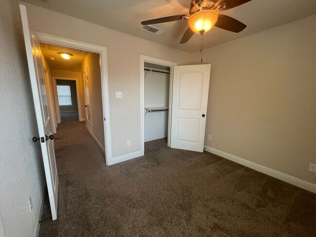 Building Photo - Beautiful Benbrook 3B/2.5B Townhome ((Stainless Steel Appliance Package)) Dazzling wood-like tile...