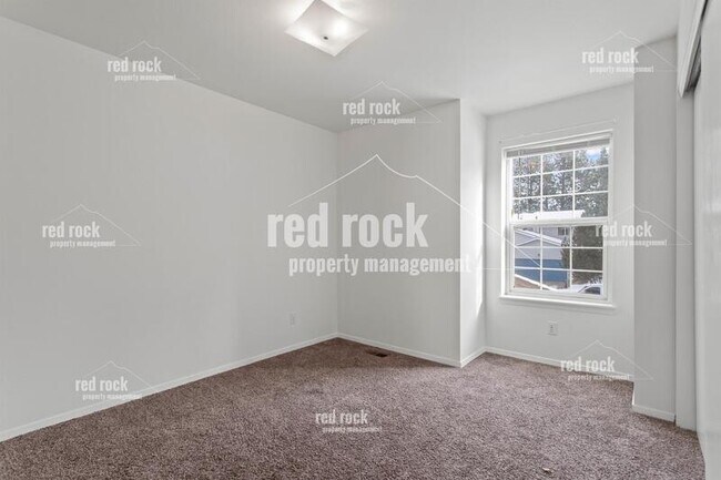 Building Photo - 3151 North 13th Street - 1