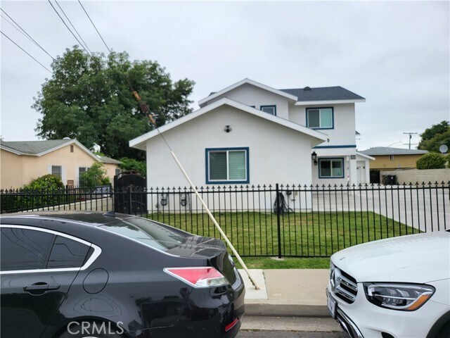 Building Photo - 12751 Hazel Ave