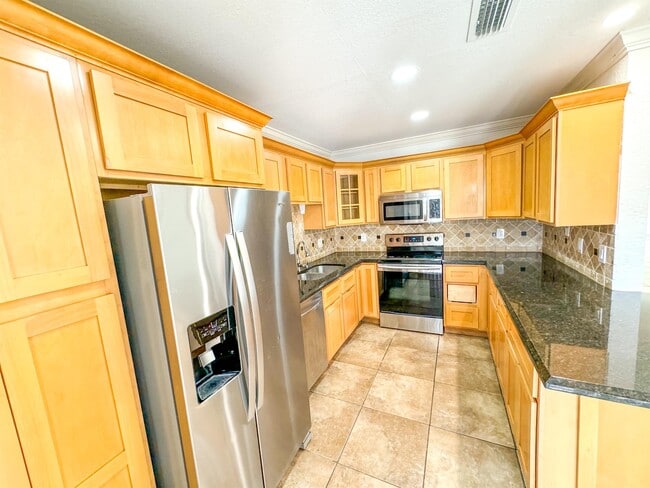 Building Photo - 1827 N Congress Ave