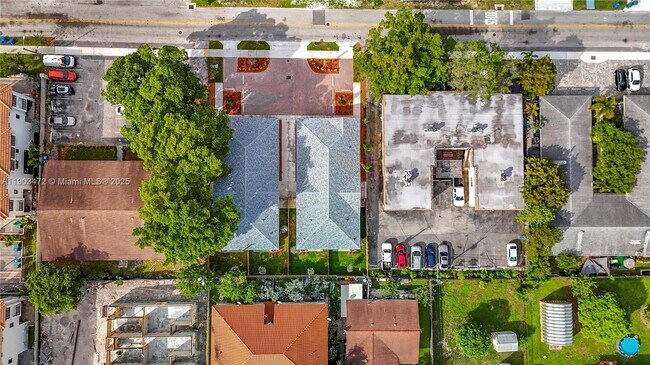 Building Photo - 410 NW 41st St