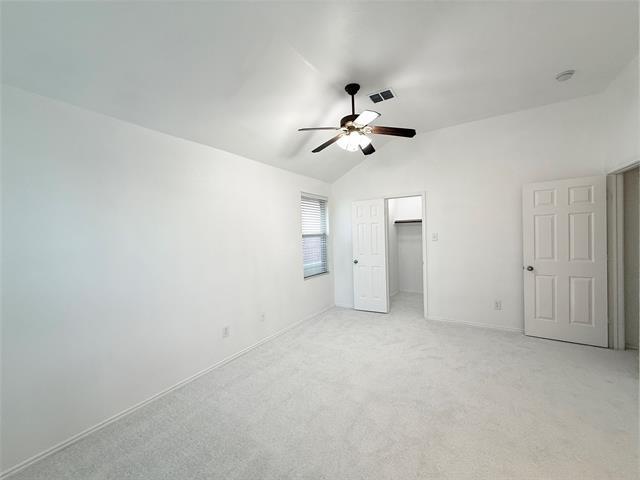 Building Photo - 918 Fleming St