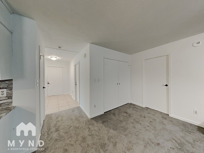 Building Photo - 4906 Wolverton Dr