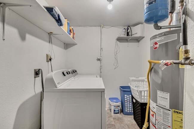 Building Photo - 2015 N 650 W