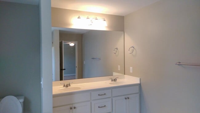 Building Photo - Ooltewah townhome!