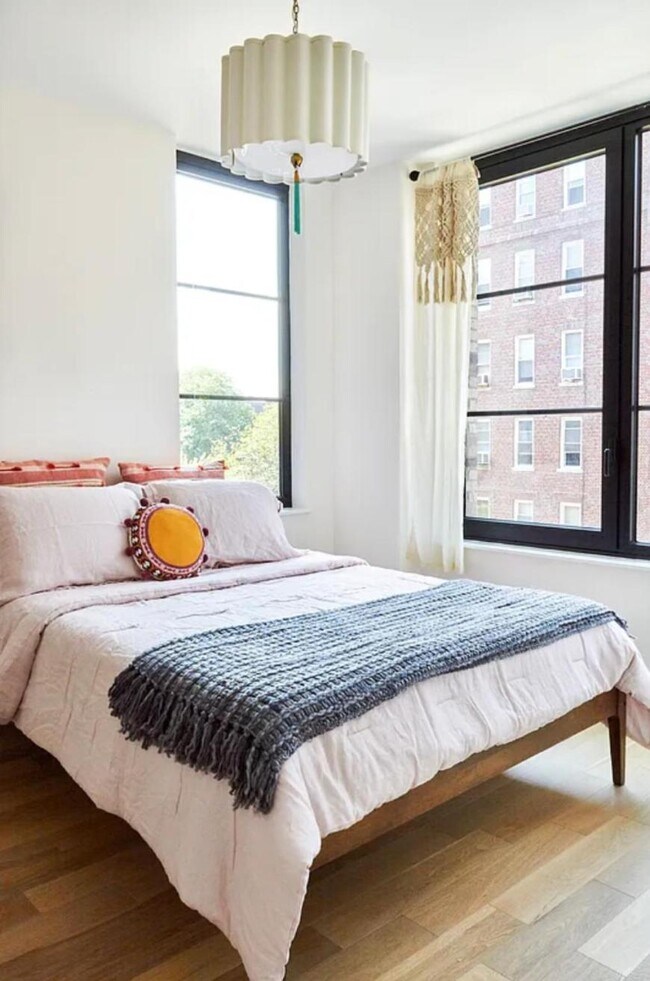 Building Photo - 1 bedroom in BROOKLYN NY 11230