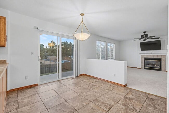 Building Photo - 4528 W 63rd Dr