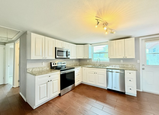 Building Photo - 7150 79th St N