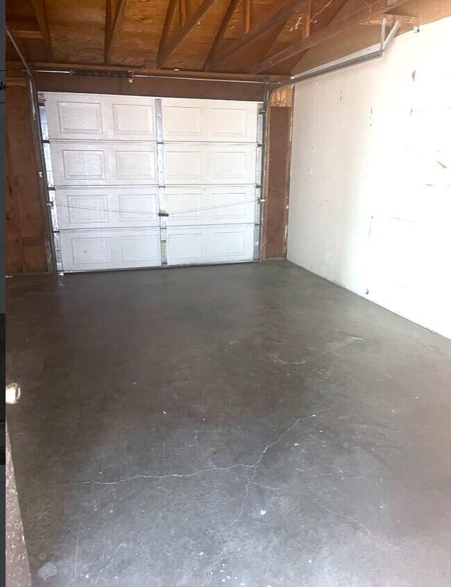 Building Photo - 42 Washington St