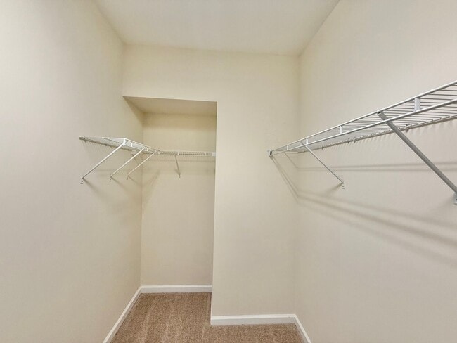 Building Photo - 1140 Litchborough Way