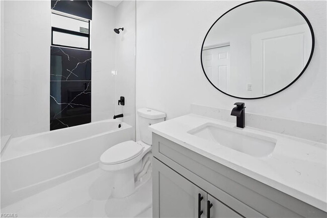 Building Photo - 2458 NW 9th Terrace