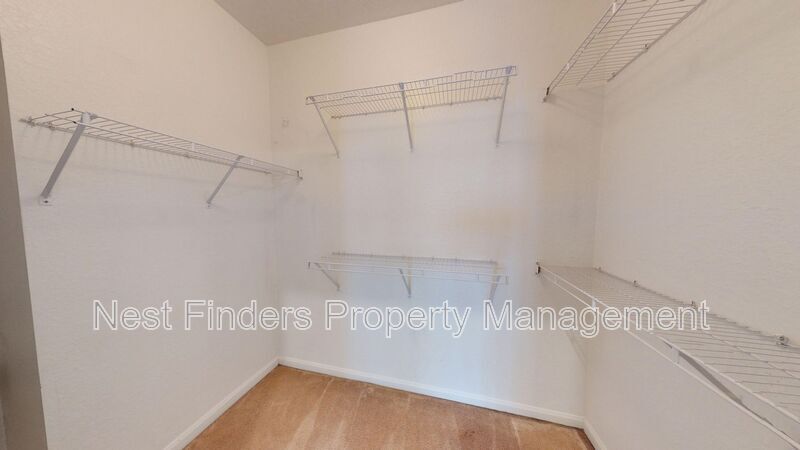 Building Photo - 8539 Gate Pkwy W