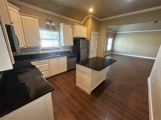 Building Photo - 1126 Cabernet Dr