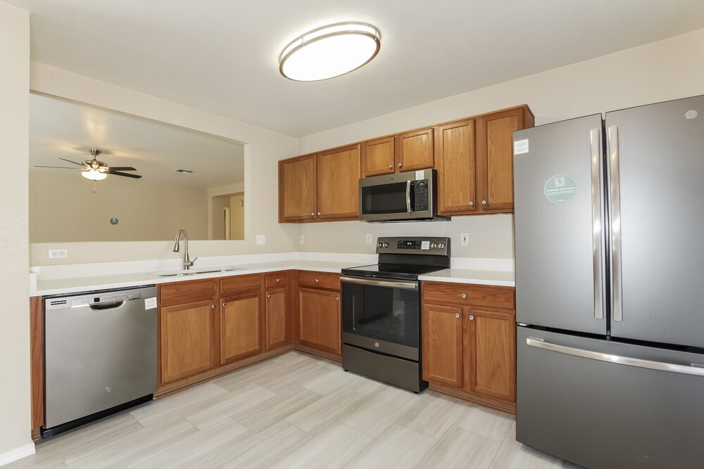 Building Photo - 3042 W Casino Ave