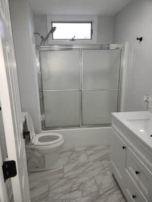 Building Photo - 77 Dunham St