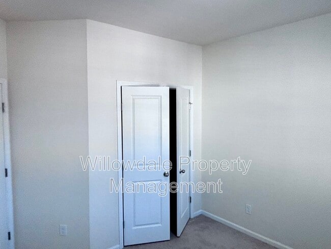 Building Photo - 2239 Chattering Lory Ln