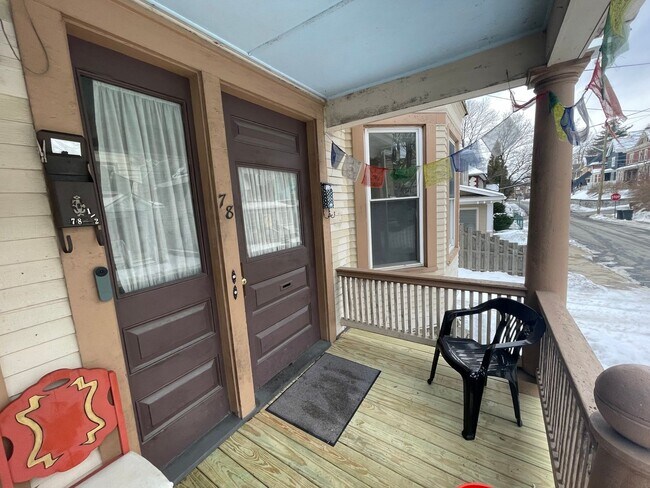 Building Photo - 78-80 Holbrook St