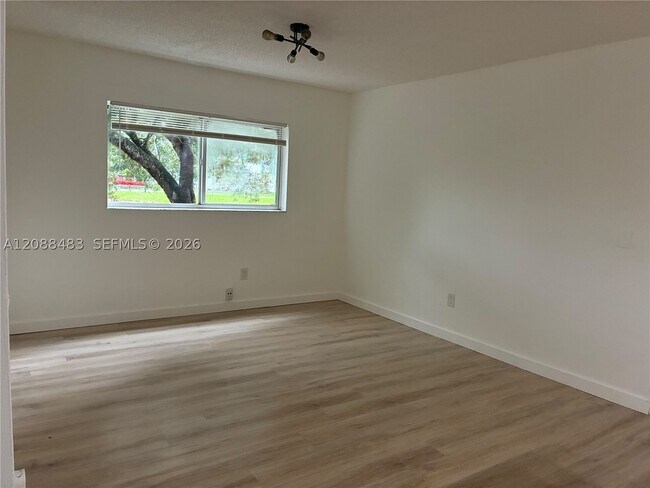 Building Photo - 3700 N 56th Ave