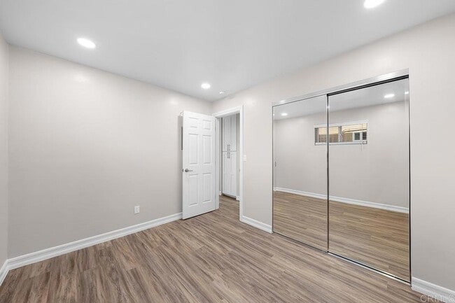 Building Photo - 122 Jefferson Ave