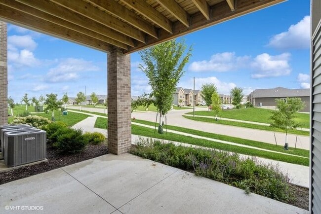 Building Photo - $1,250 | 1 Bedroom, 1 Bathroom Condo | Dog Friendly* | Sublease* | Available for an April 1st, 20...