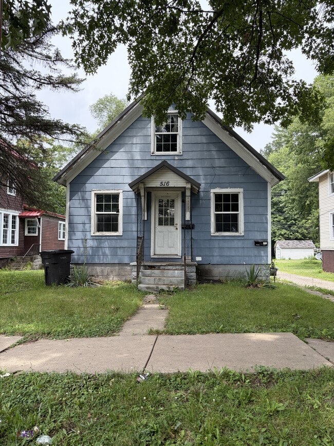 Building Photo - 516 W Marion St