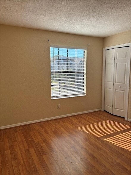 Building Photo - 16513 Lake Brigadoon Cir