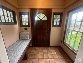 Building Photo - 3 Bedroom 2 Bath McMinnville OR